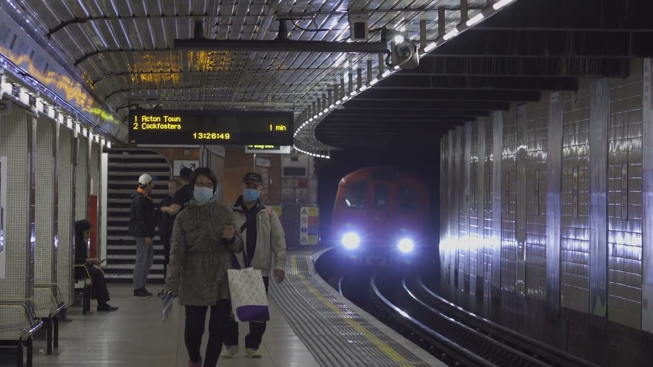 London Underground 1960 Stock L133, TRC666 and L132 passing Hounslow West
