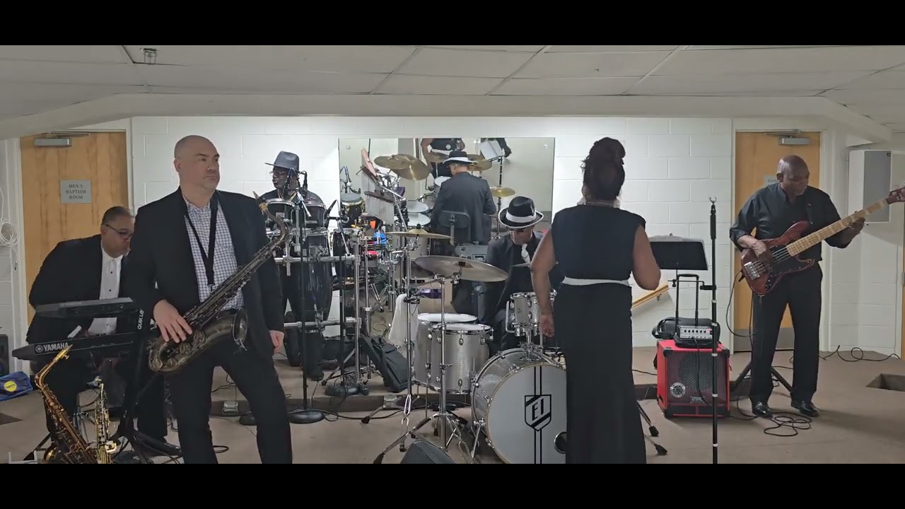 The Earl Ivey Ensemble (Ain't nobody)