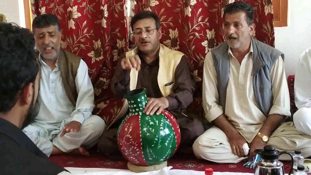 Ghar sar kar hoo teh haa (full with rouf)KALAAM-E-QADIR SEABEH KEHNAY by gulzar mir