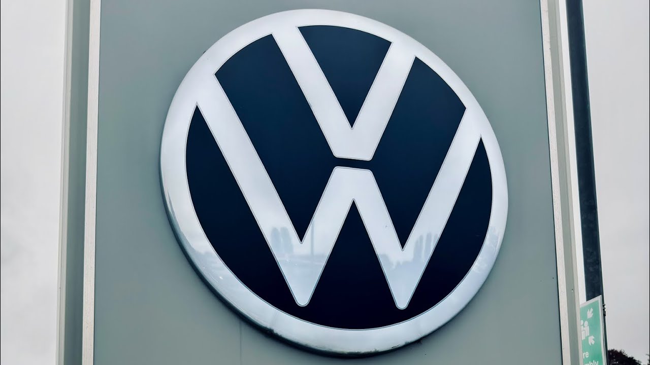 T-ROC LIFE WALK AROUND MARSHALL VW HORSHAM 4K HDR