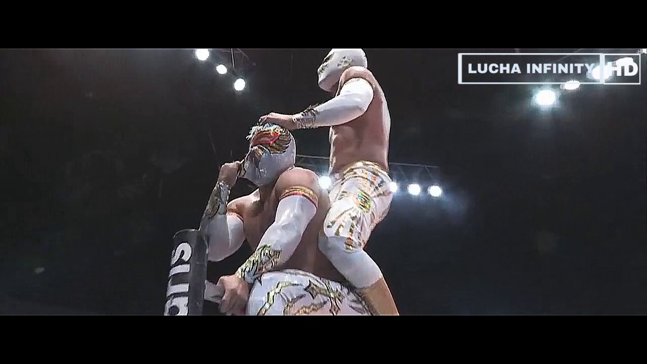 CARISTICO VS MISTICO - MISTICO LE ROMPE LA MASCARA