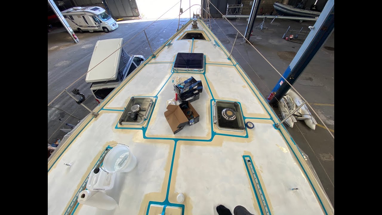 SV LIMA - Teak deck #5 - How to paint a sailing yacht deck with epoxy primer, coating and Kiwi Grip.