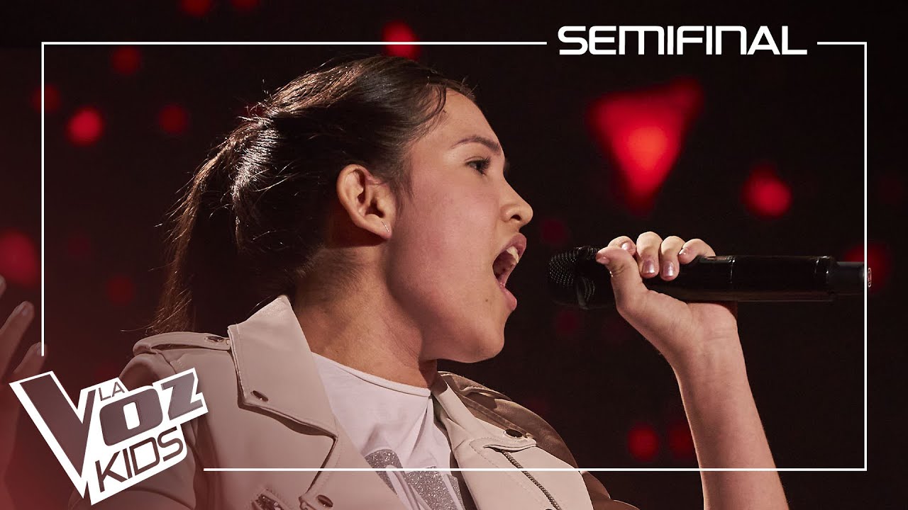 Dayana Riverón canta 