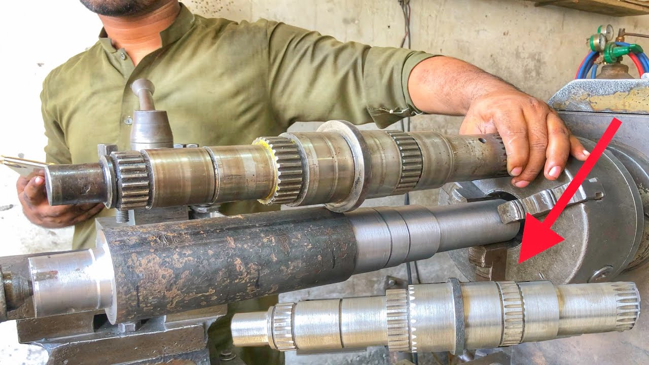 A Mechanic Making a Complete Gearbox Main Shaft With Using His Technical Skills // Usable Process