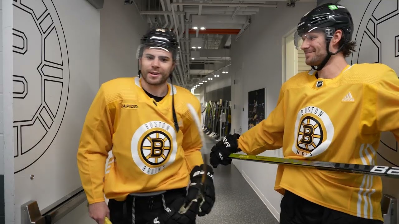 JetBlue Check-In: Which Football Player Would You Want as a Teammate?