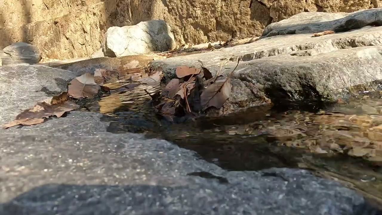 잔잔한 겨울 계곡 물소리 · 수면 전용 Quiet Winter Stream · Very Soft Water Sound for Sleep