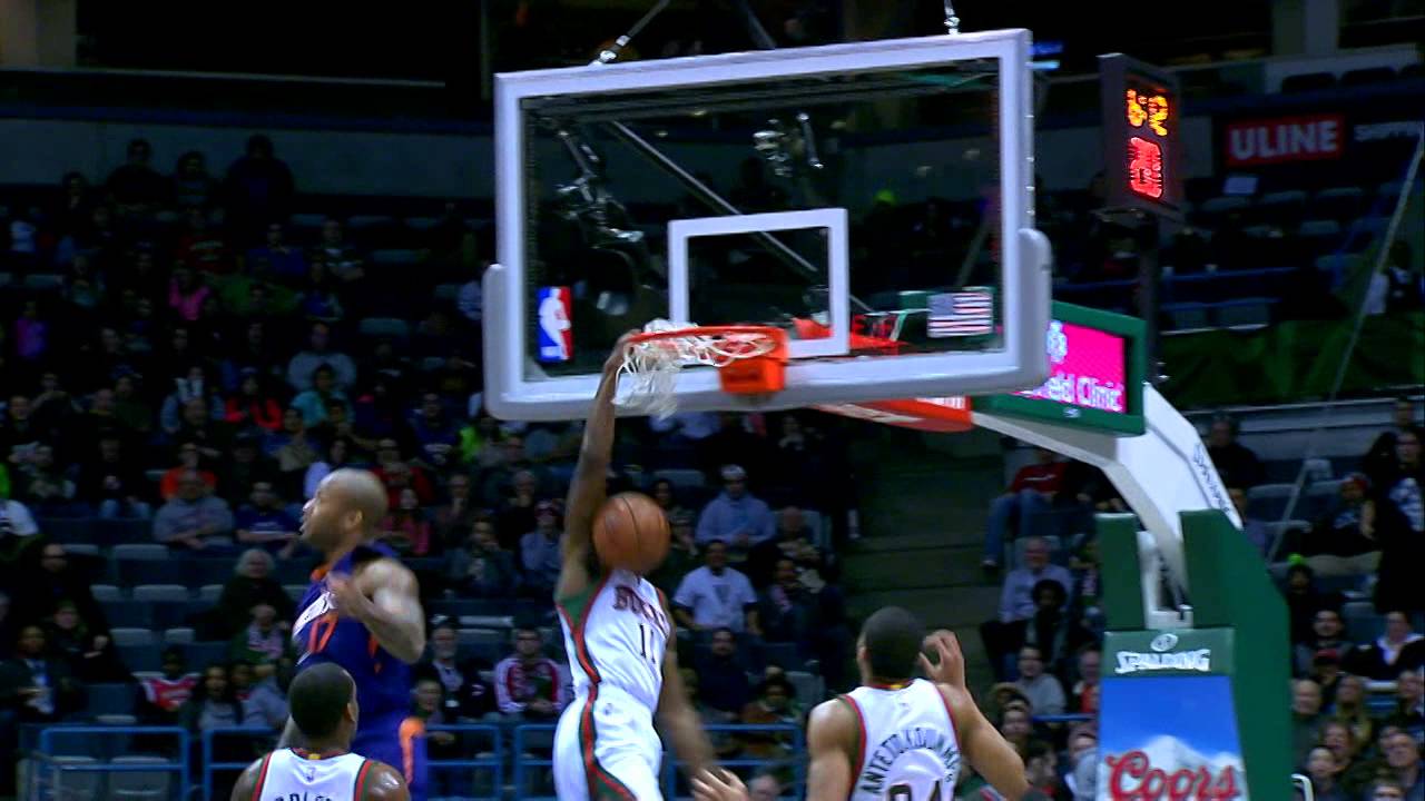 Brandon Knight Finishes Fast-break with Thunderous Jam