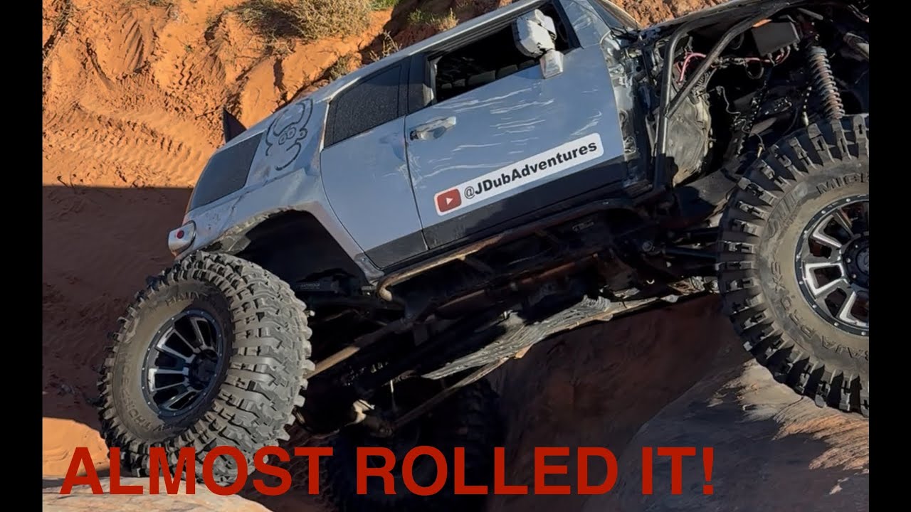 Insane Rock Crawling Sand Hollow, Utah￼ (ALMOST ROLLED IT!)