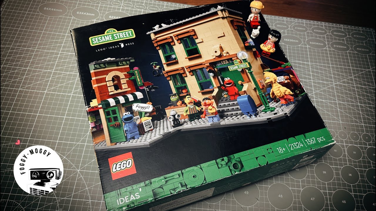 Lego building and modification : Get the people of Sesame Street moving. 😉