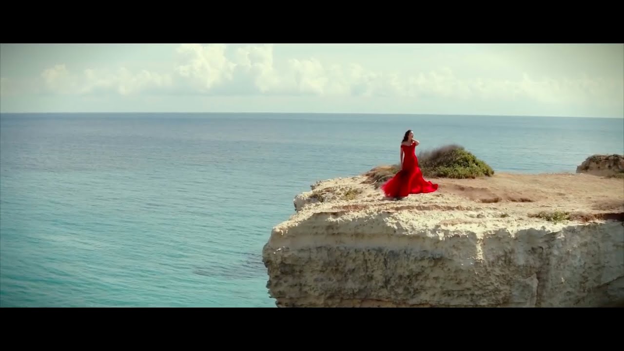 Carly Paoli - I'Te Vurria Vasà (Official Music Video)