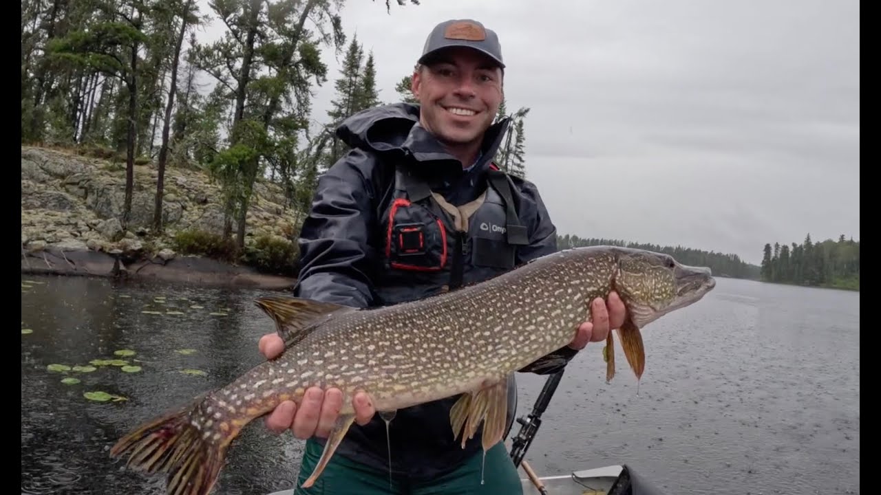 Pike (and Walleye) Casting and Trolling on Ontario Fishing Trip