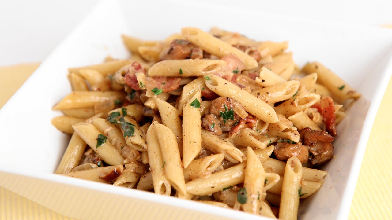 Creamy Pasta w/ Chicken and Bacon Recipe - Laura Vitale - Laura in the Kitchen Episode 822