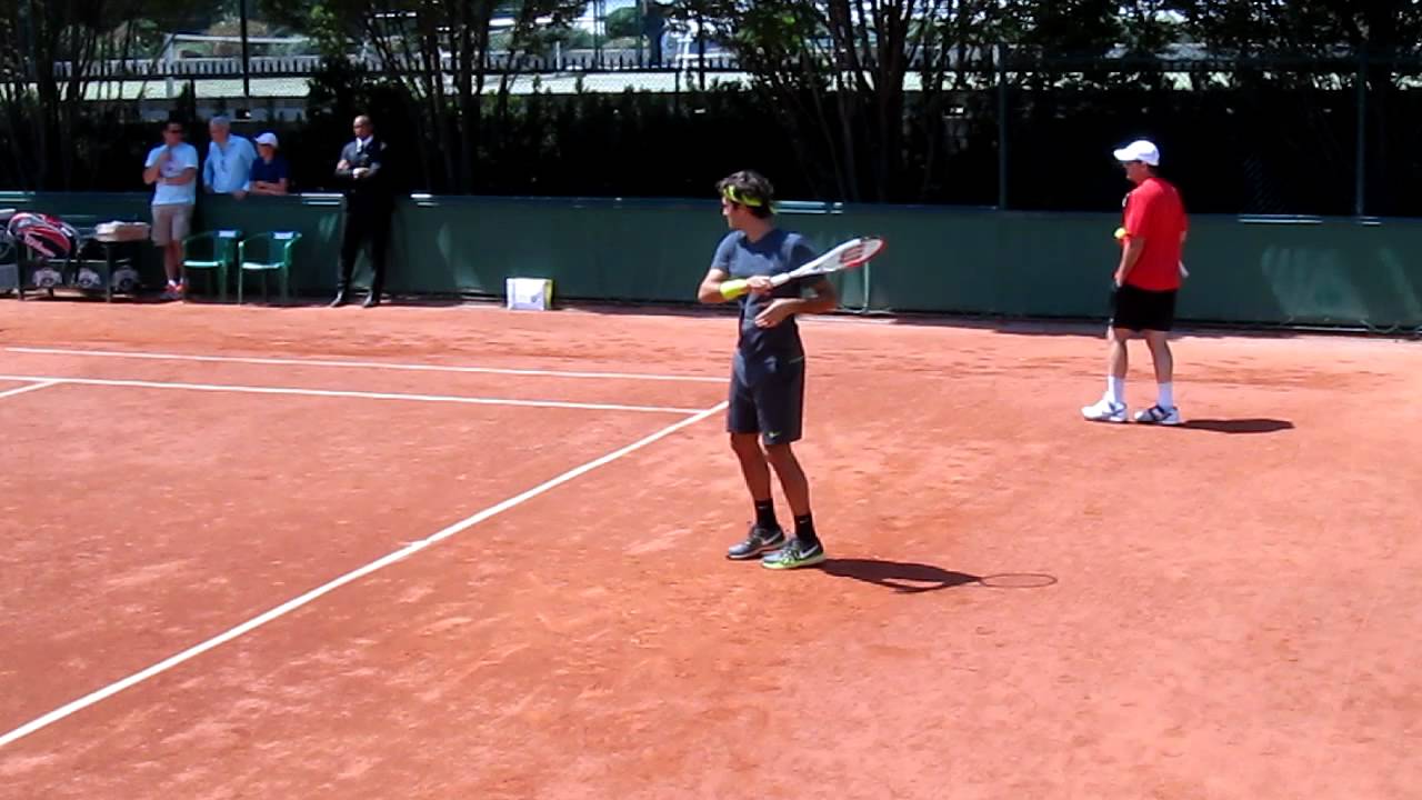 Roger Federer - practice session on clay