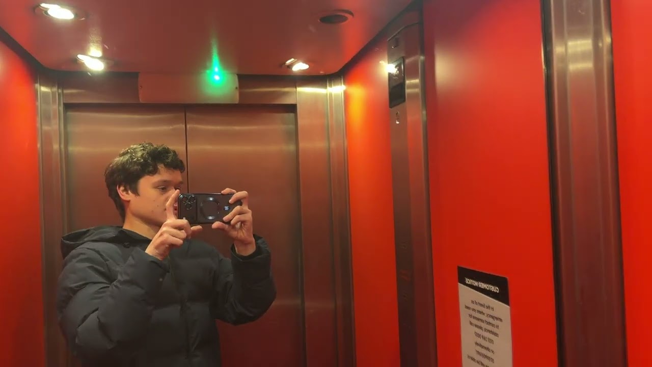 Lovely 1990s Stannah Hydraulic Lift @ Cineworld Birmingham 