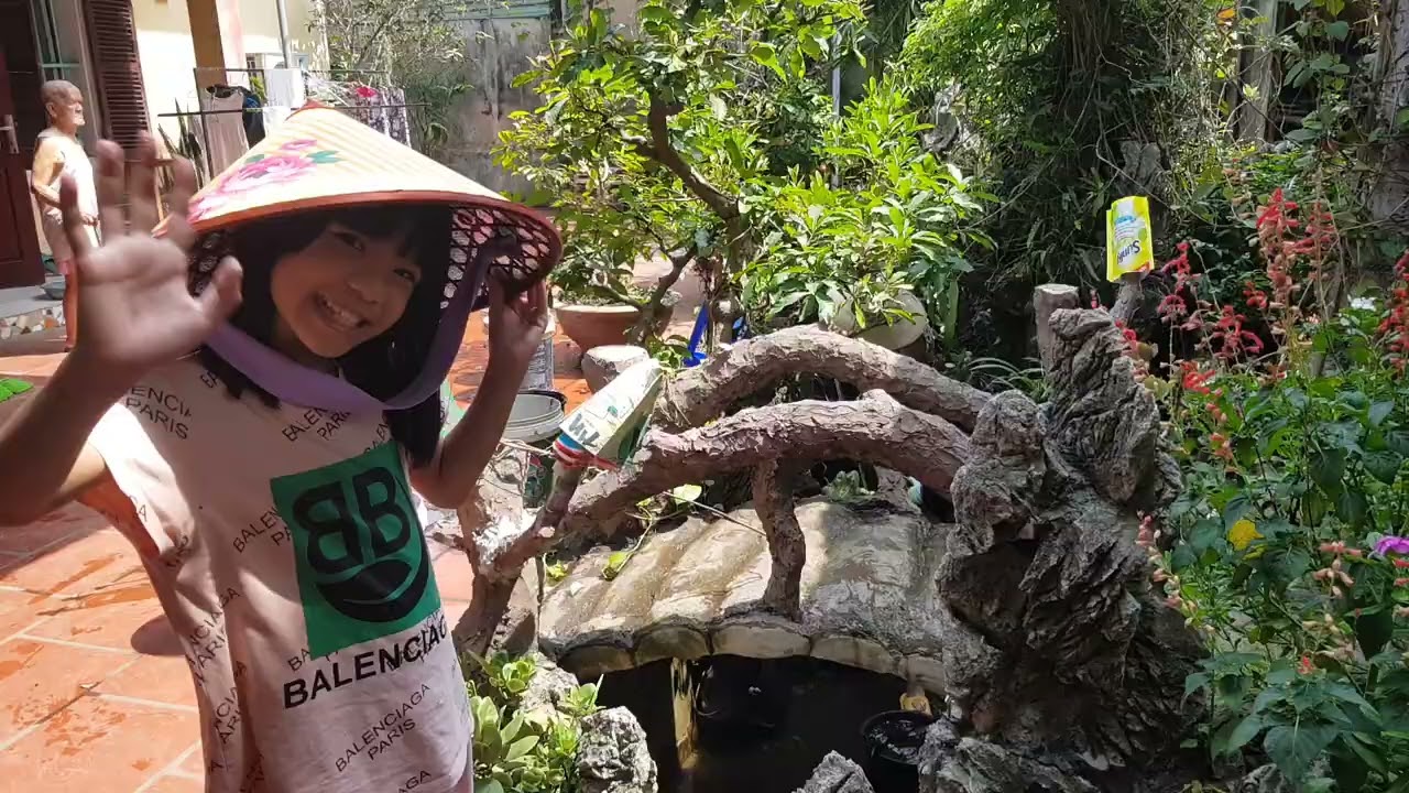 Khối nghỉ hè phụ giúp Bà nội dọn bể (Thứ bẩy ngày 19/7/2025)