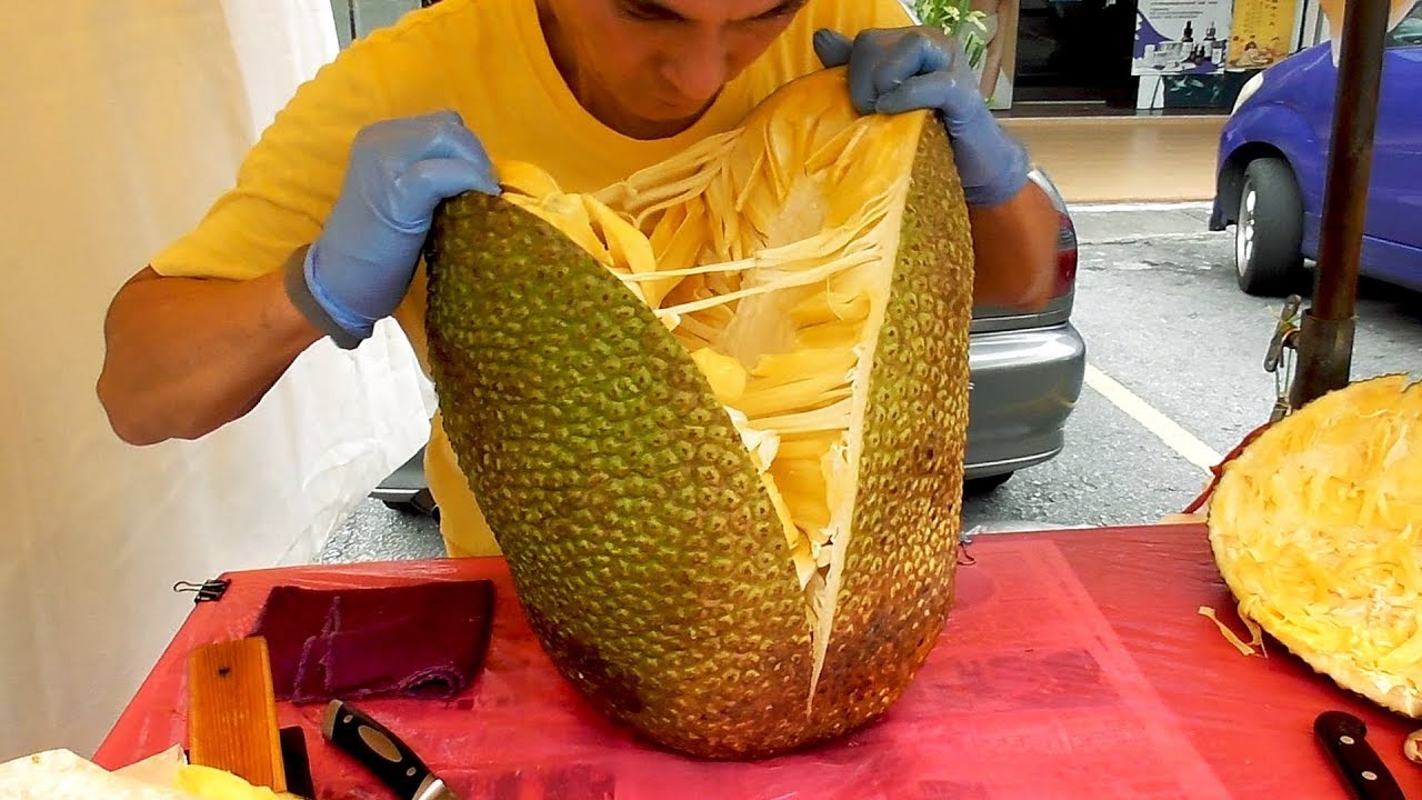 Cut Open A Huge Jackfruit / Nangka / 菠萝蜜 / Kathal | Night Market Stall