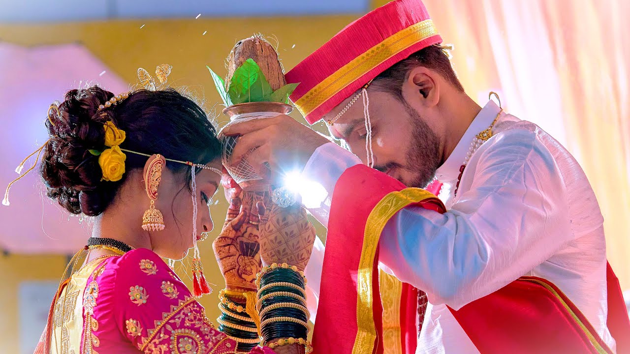 MARATHI WEDDING | CINEMATIC AND TRADITIONAL VIDEO | VISHAKHA AND OMKAR | MARATHI WEDDING SONG