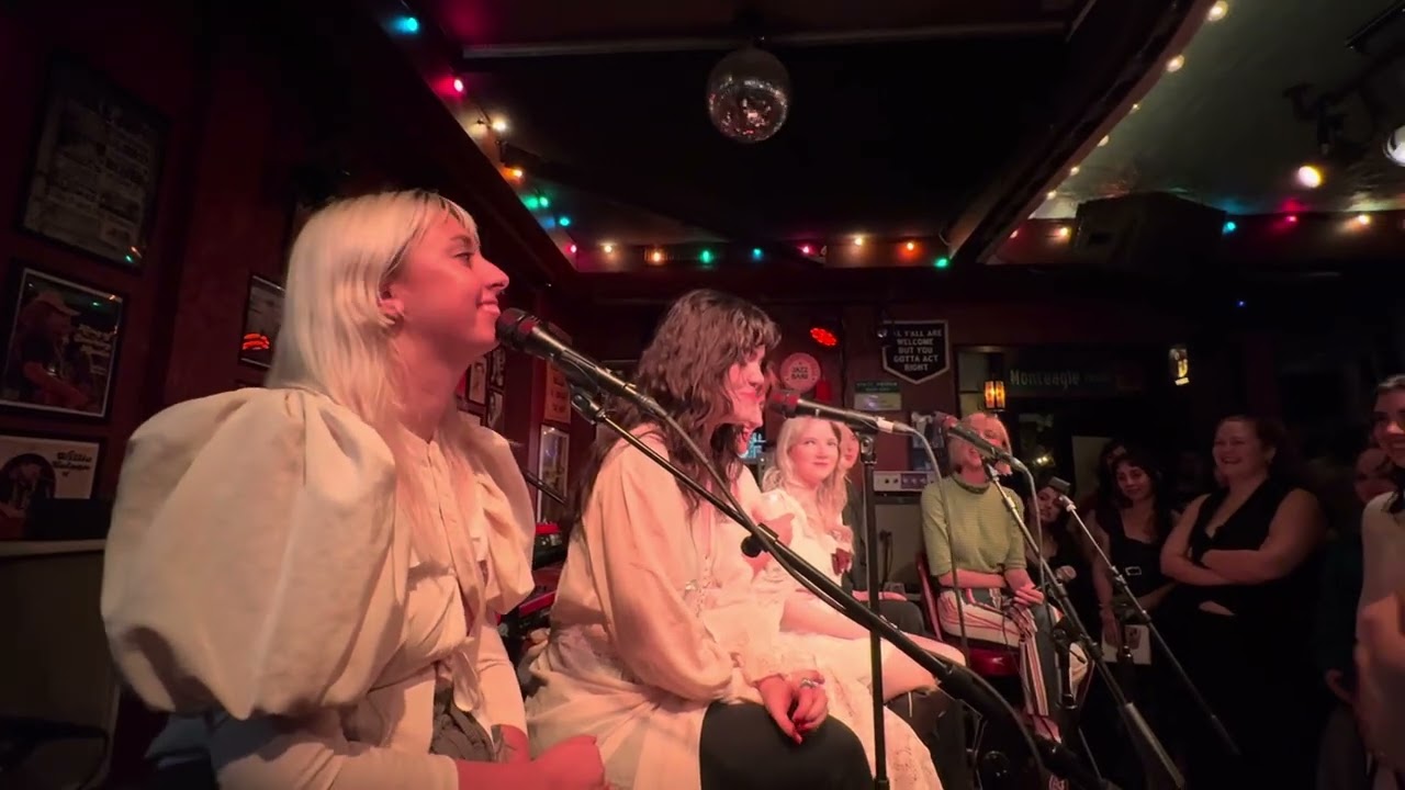 The Last Dinner Party - The Pyre Q&A, Lucinda’s NY 2025.9.24
