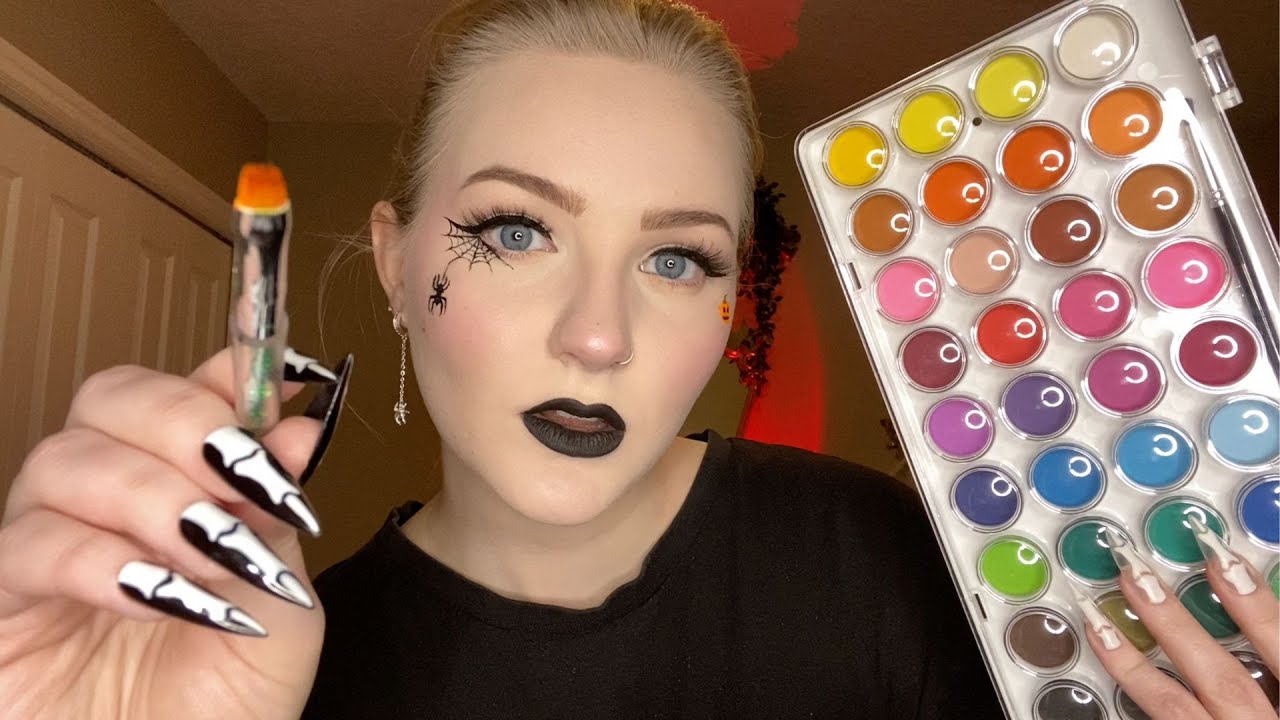 ASMR MEAN POPULAR GIRL DOES YOUR FACE PAINT(HALLOWEEN 👻🎃)