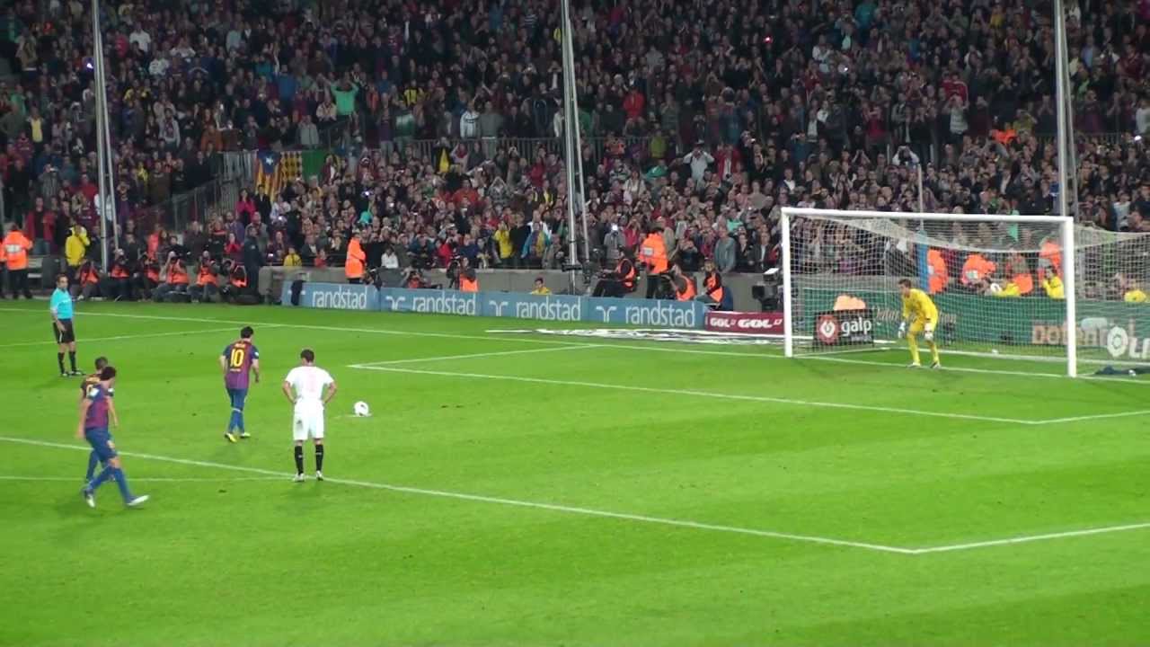 Messi missed the penalty!!! | Camp Nou reaction LIVE from stadium