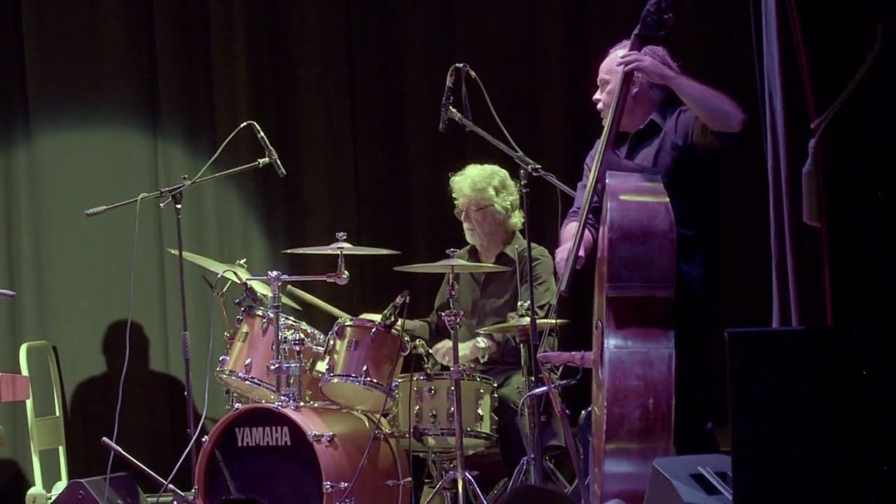 Andy Cowan - Chelsea morning - Big Mama&rsquo;s Door at the Majestic Theatre.
