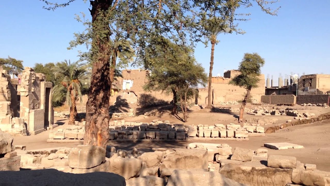 Tempel von el-Tod, &Auml;gypten