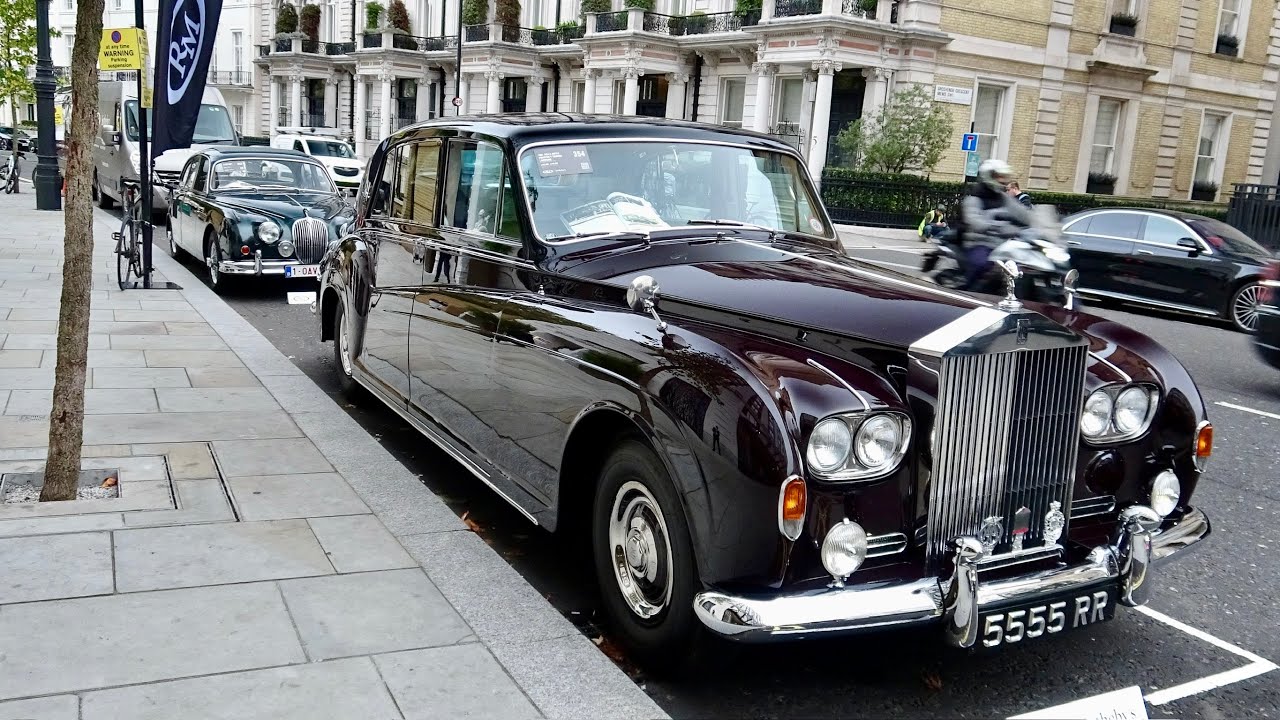 Classic Cars & Luxury Cars in London November 2024