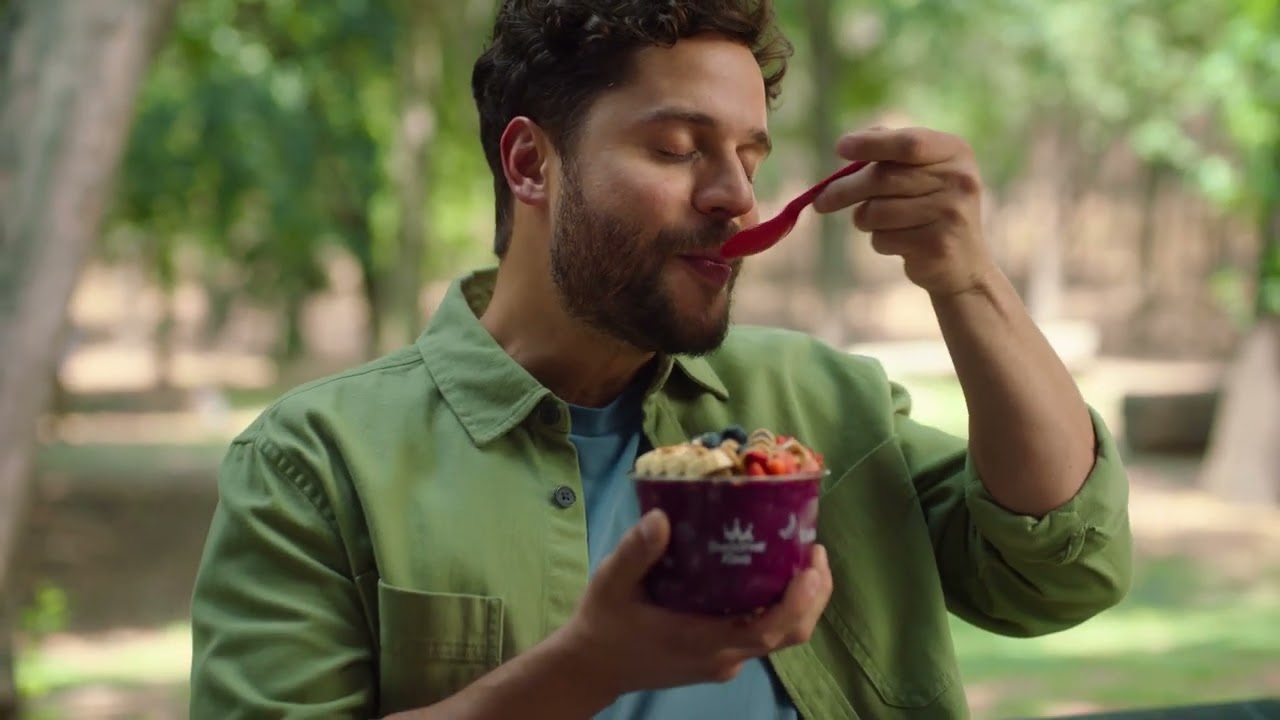 Smoothie King: Gut Bomb Bowls