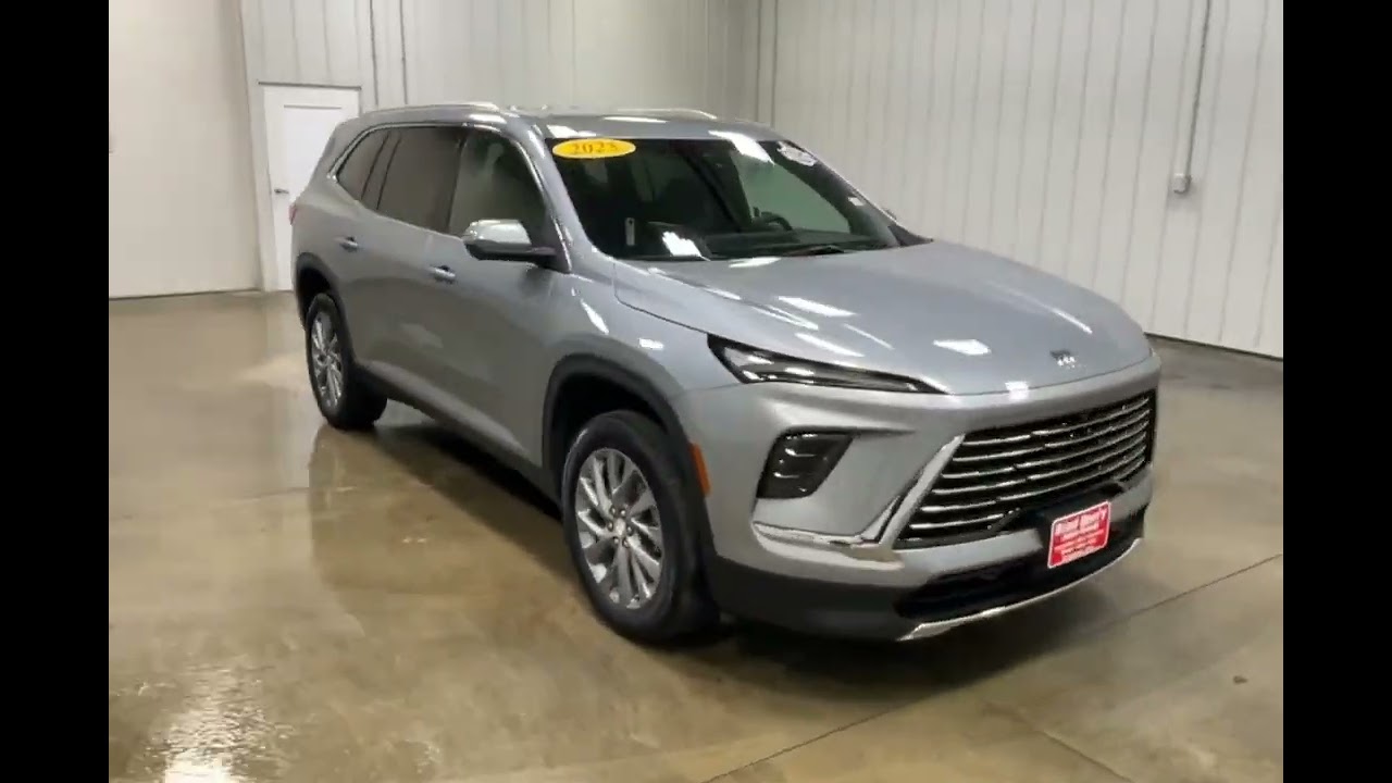 2025 Buick Enclave  for sale near Dubuque, Davenport