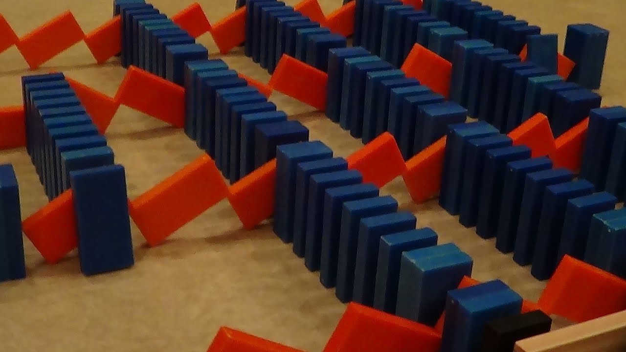 Crazy Chain Reaction Tricks! CCC Entry with Brocks Dominoes and DominoPerson 5 (RGM #8)