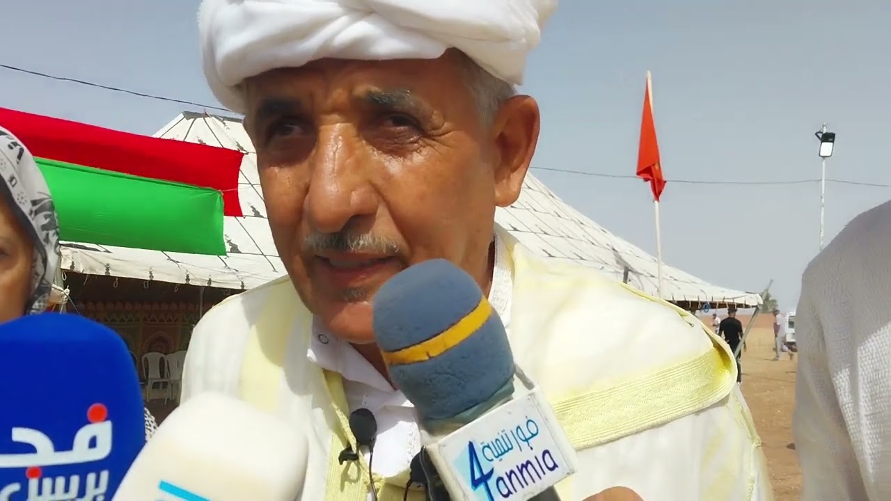 حسن الطالبي  يهدي مهرجان دراع الزيتون ثورا