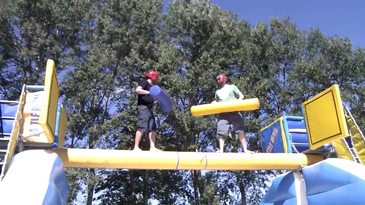 Tom vs Ryan