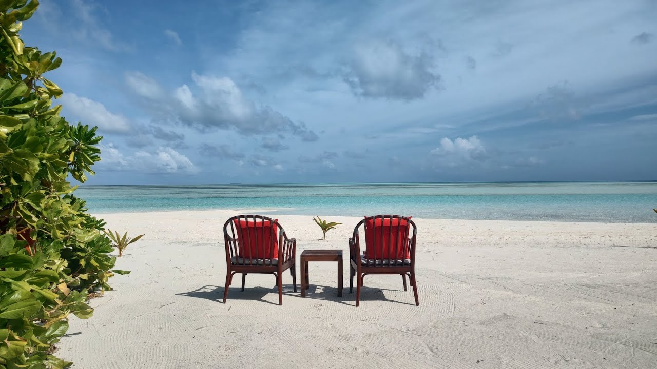 Cinnamon Hakuraa Huraa Resort Maldives. Room tour 401