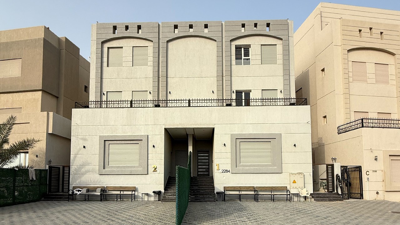 للبيع شاليه بالمرحلة الرابعة