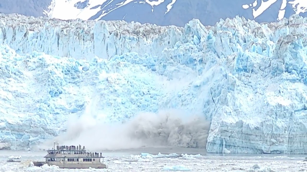 @okanship Hubber glacier calving July 2025