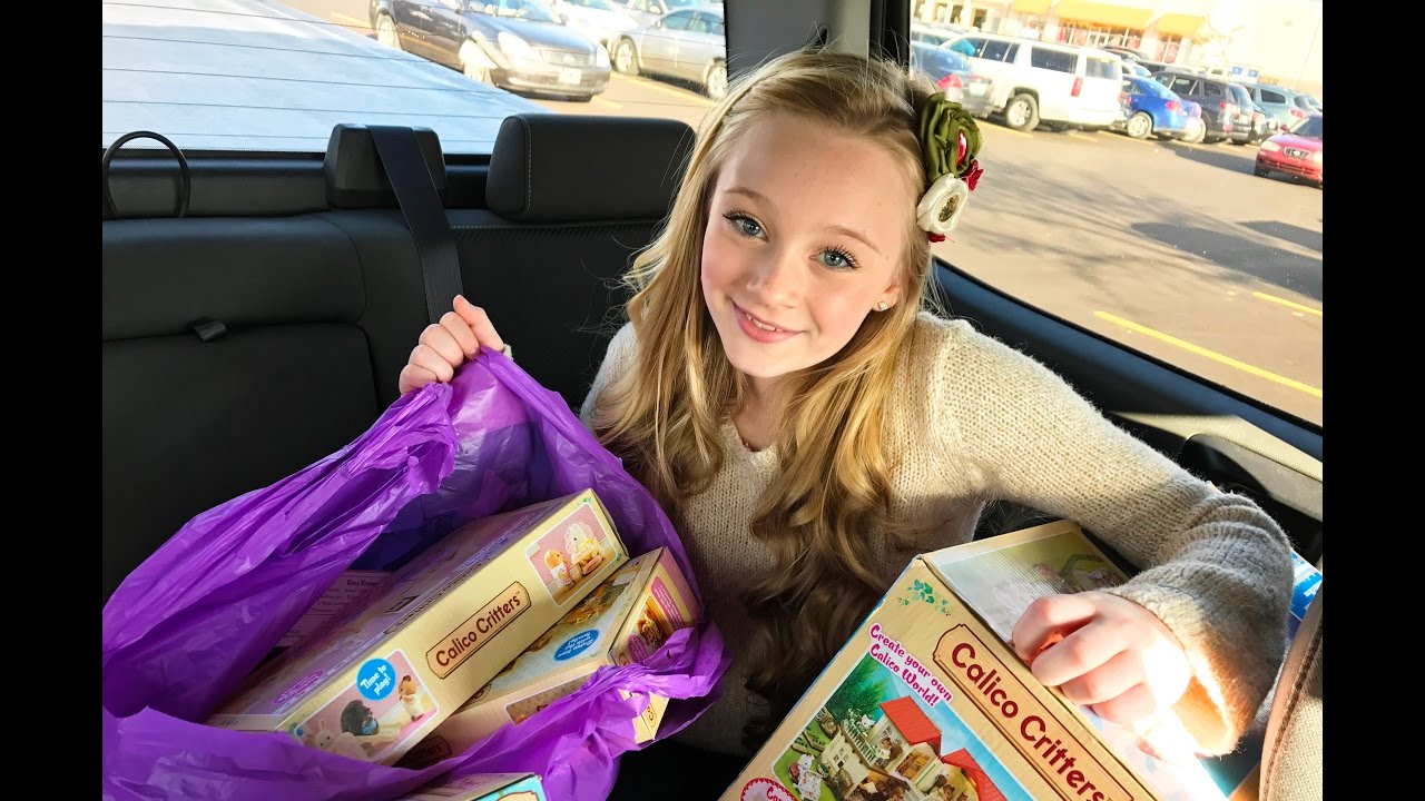 Calico Critters / Sylvanian Families Mega Toy haul from Toys R Us with Princess Ella