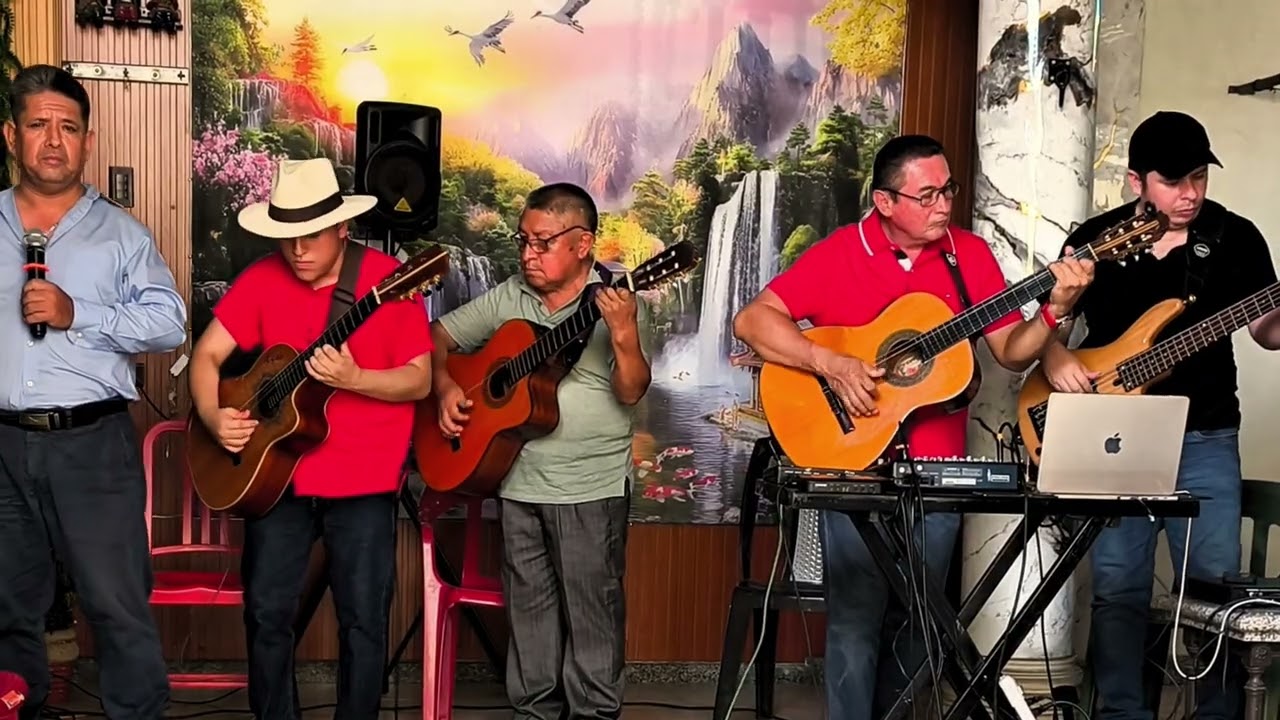 Estoy De Ti Enamorado – GRUPO AURO ORENSE (Video Oficial)