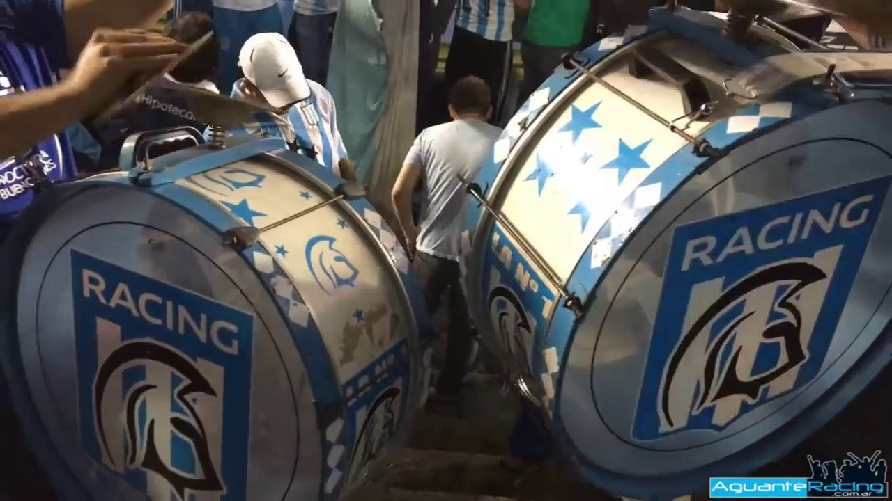 BOMBOS Y TROMPETAS - Hinchadas Argentinas
