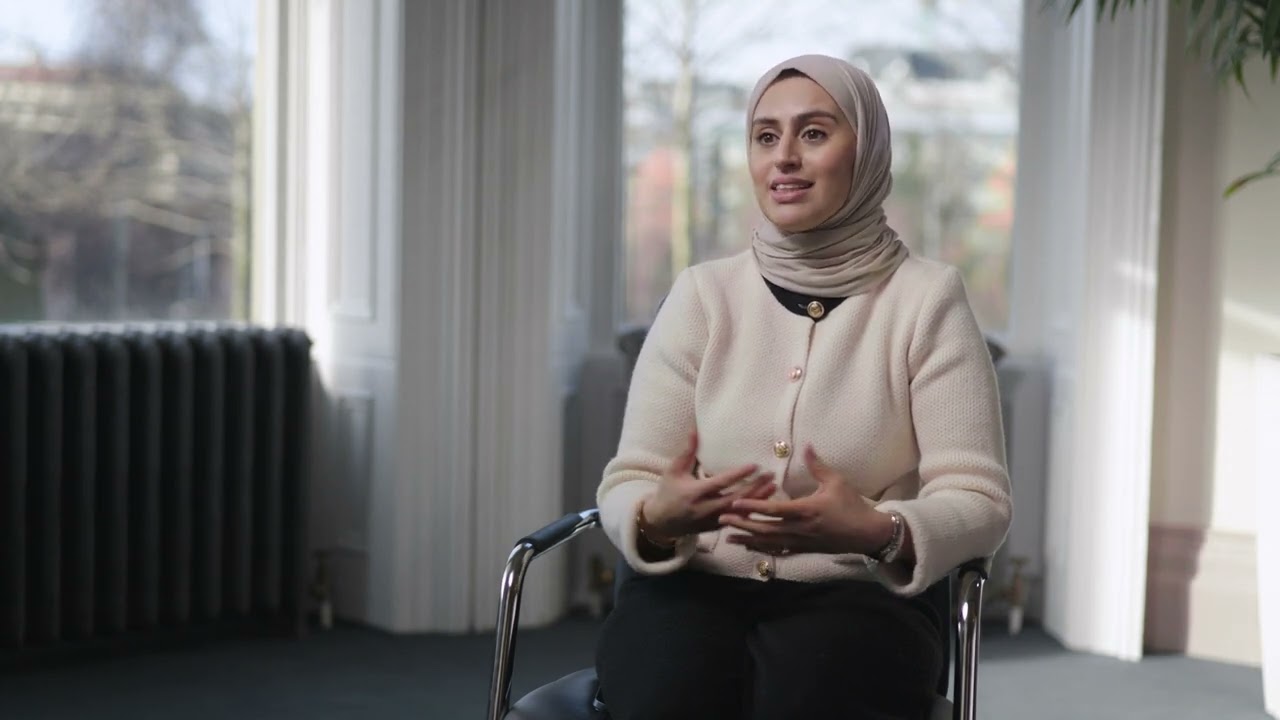 Student Testimonial, Fatma Elmeer - Bachelor Business Studies