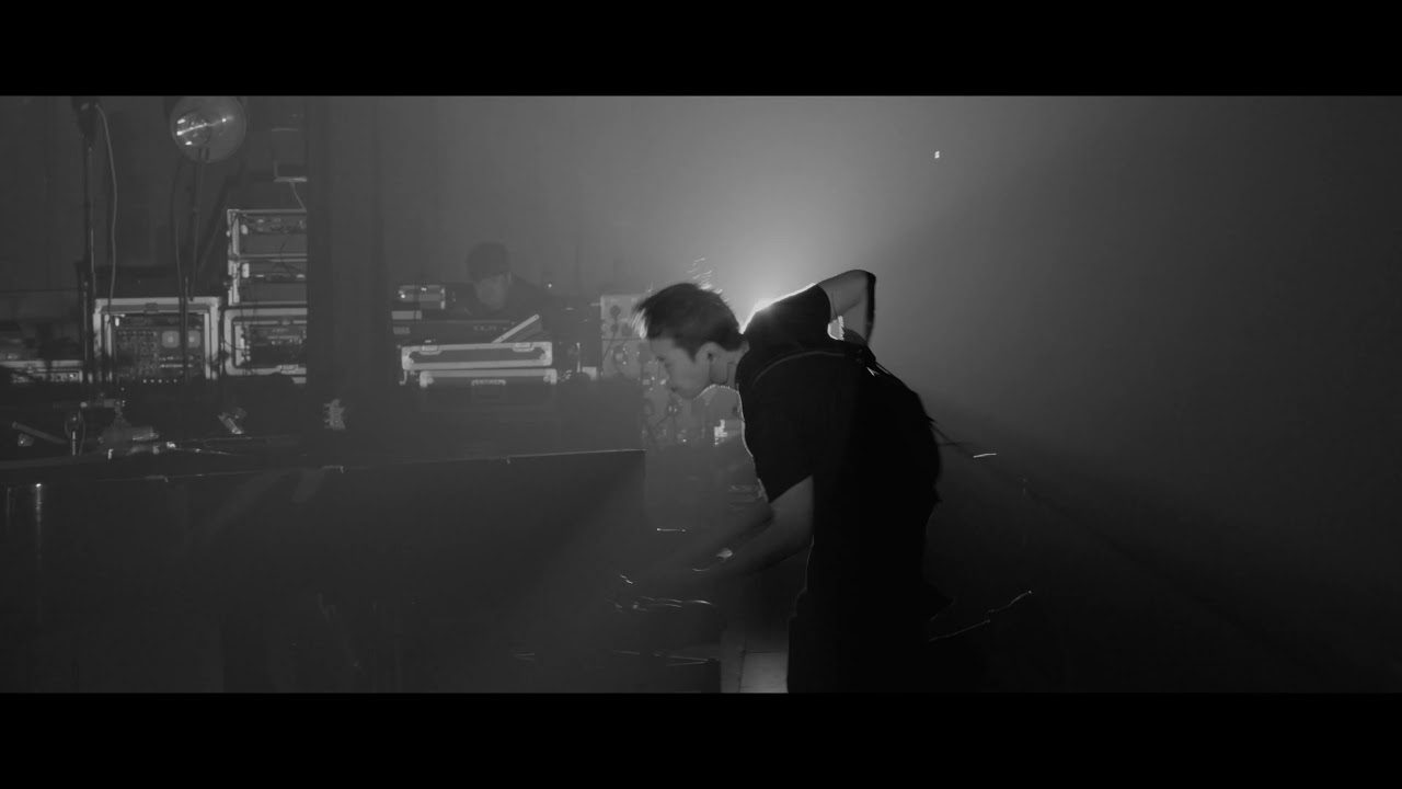 Jung jaeil in concert 'set, dool 셋 둘' samulnori 사물놀이 puri 푸리 + 정재일 + new dot 느닷