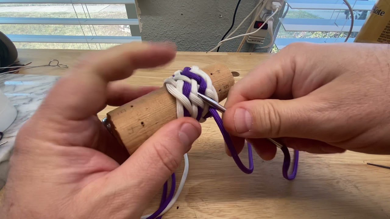 How to tie the pineapple knot interweave from a 6x7 Turks head