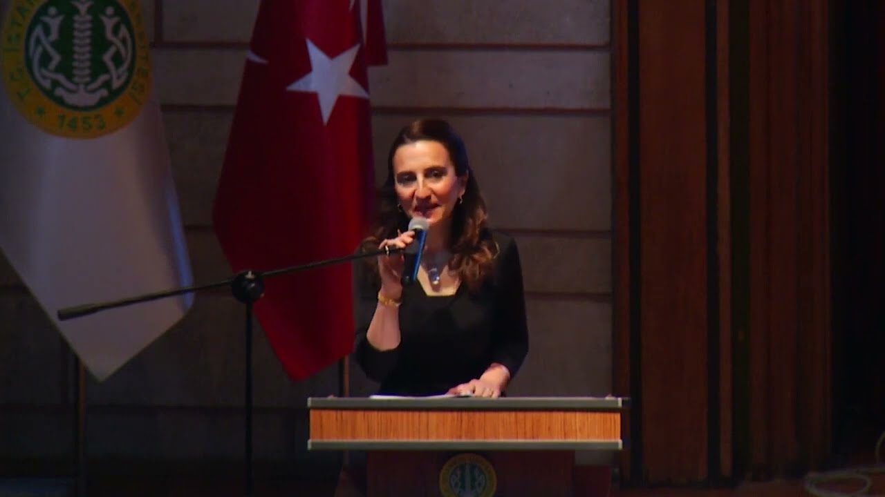 İstanbul Üniversitesi İletişim Fakültesi 2021 - 2022 Mezuniyet Töreni
