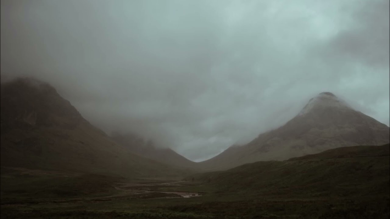 Rantin' Rovin' Robin - Scottish Song by Robert Burns with fiddle