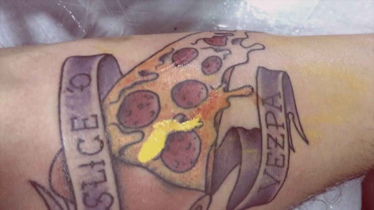 VEZPA APRESENTA: PIZZA, TATTOO AND LOVE