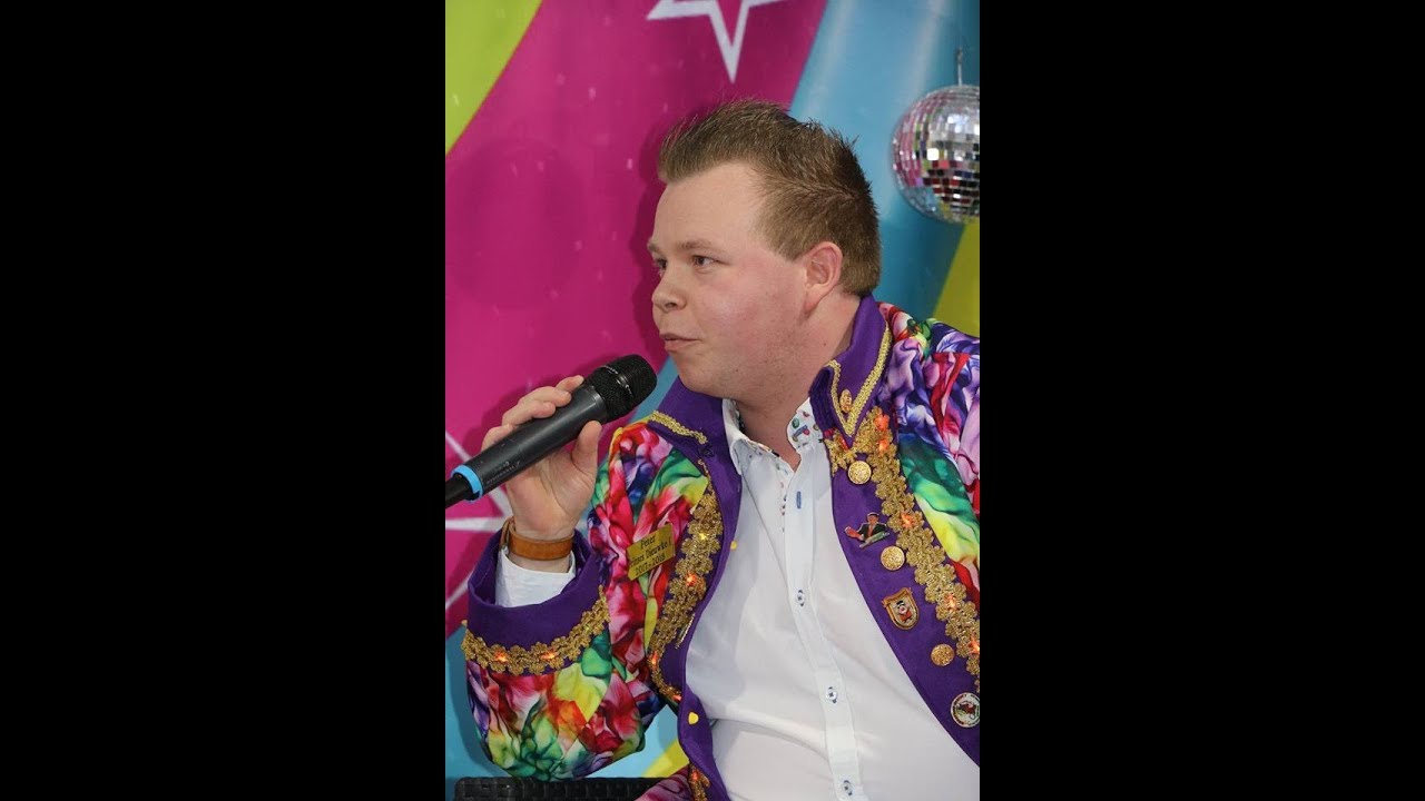 Robby Strauven  - Ik lach me de ballen uit de broek live@Withyou.Tv