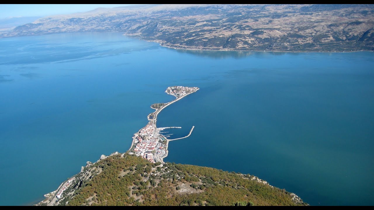Eğirdir Gölü'nü kurutan borular böyle görüntülendi