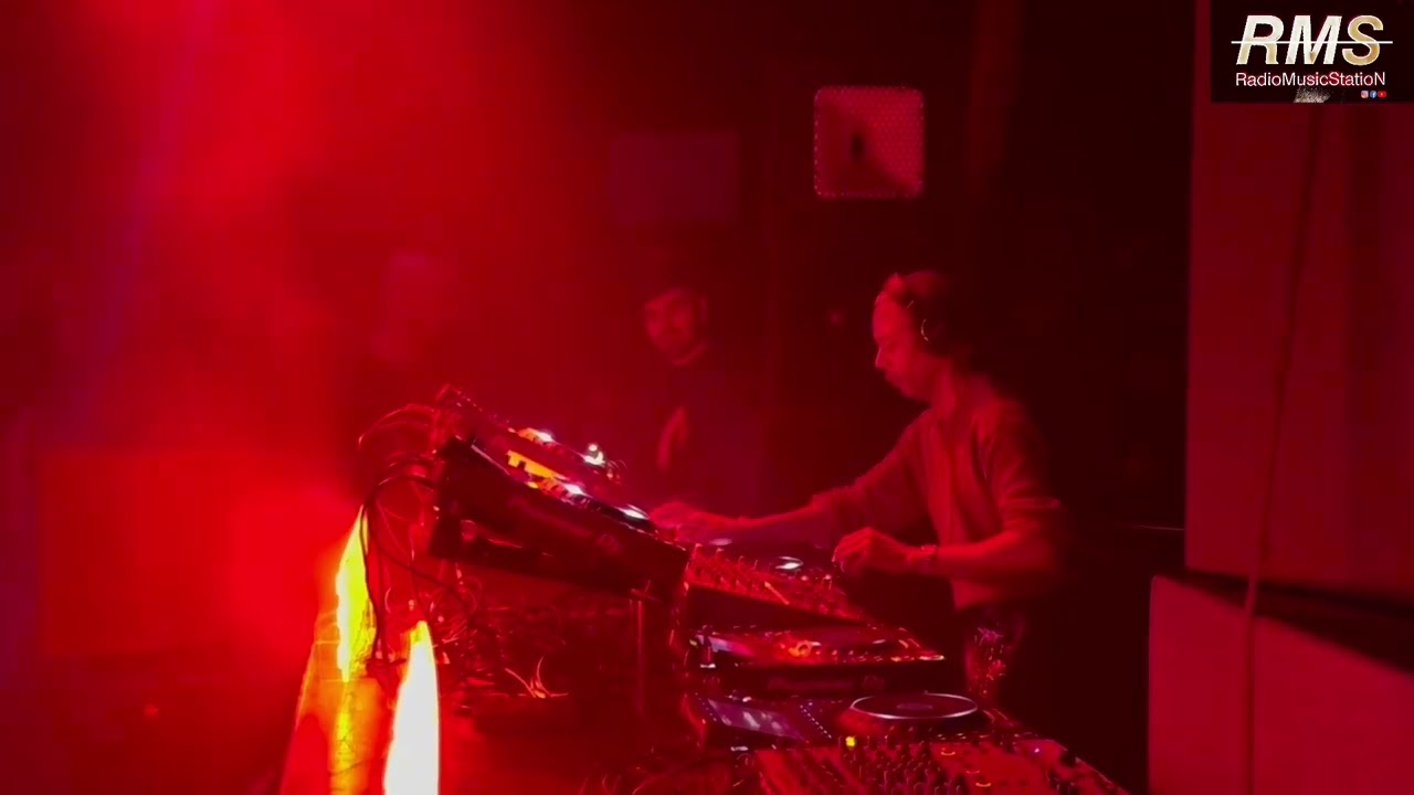 Jeff Mills ~ Napoli 01/02/2025 DUEL #napoli #techno #jeffmills #roland #dj #technomusic #technodj