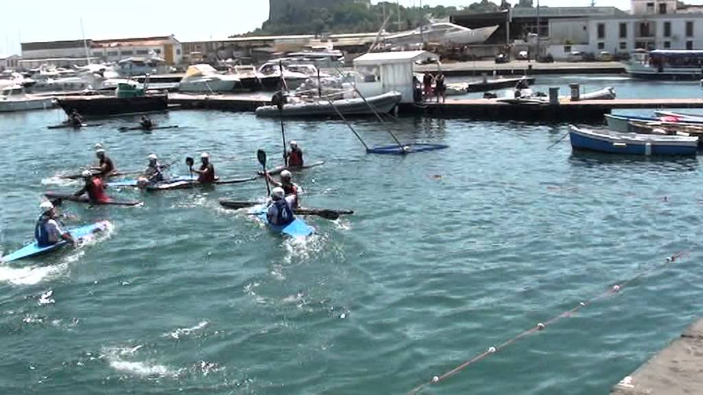 Canoa Polo Under 21: Cc Napoli- Cus Bari 8-3 Telecronaca di Mauro Scotto