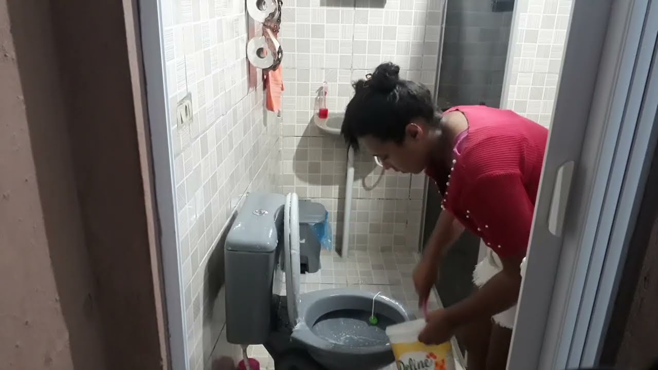 SER POBRE NÃO SIGNIFICA SER SEBOSO / NÃO VÁ VIVER NA IMUNDICE !!