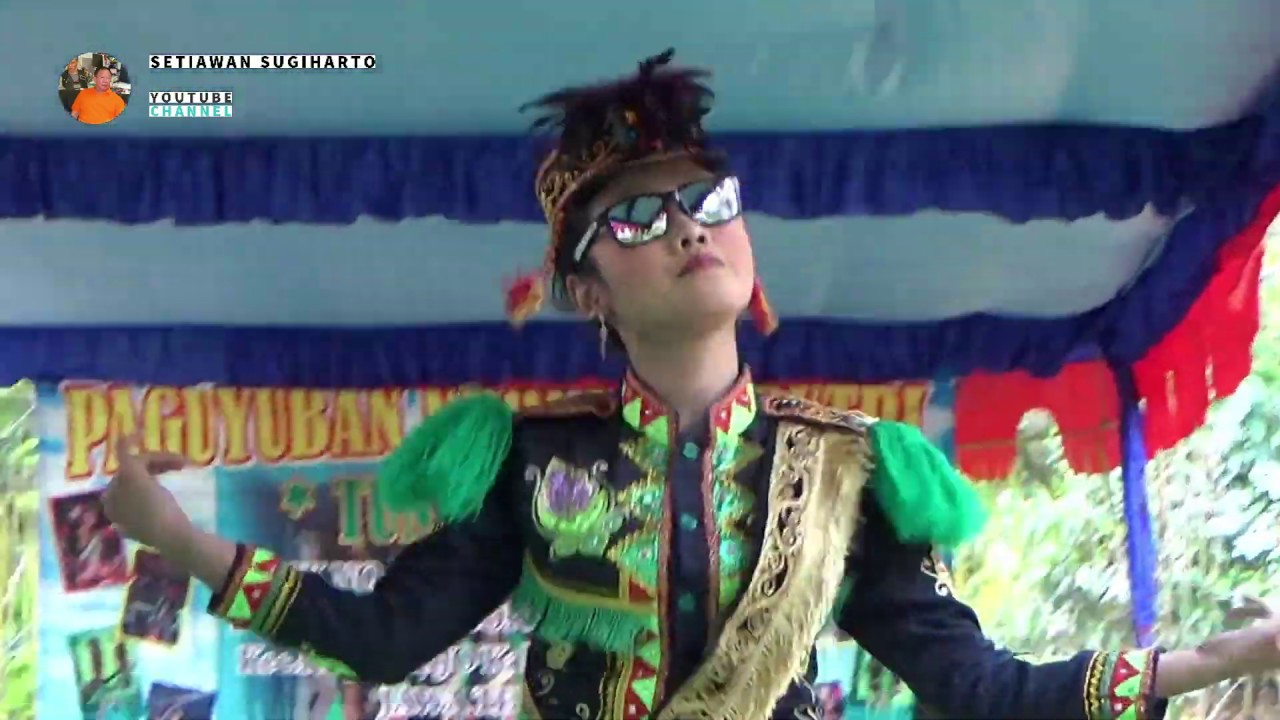 SRI HUNING - Dolalak TUNAS KARYA - di Gunung Teges, Kemiri, Purworejo. Tgl. 15 Agustus 2019